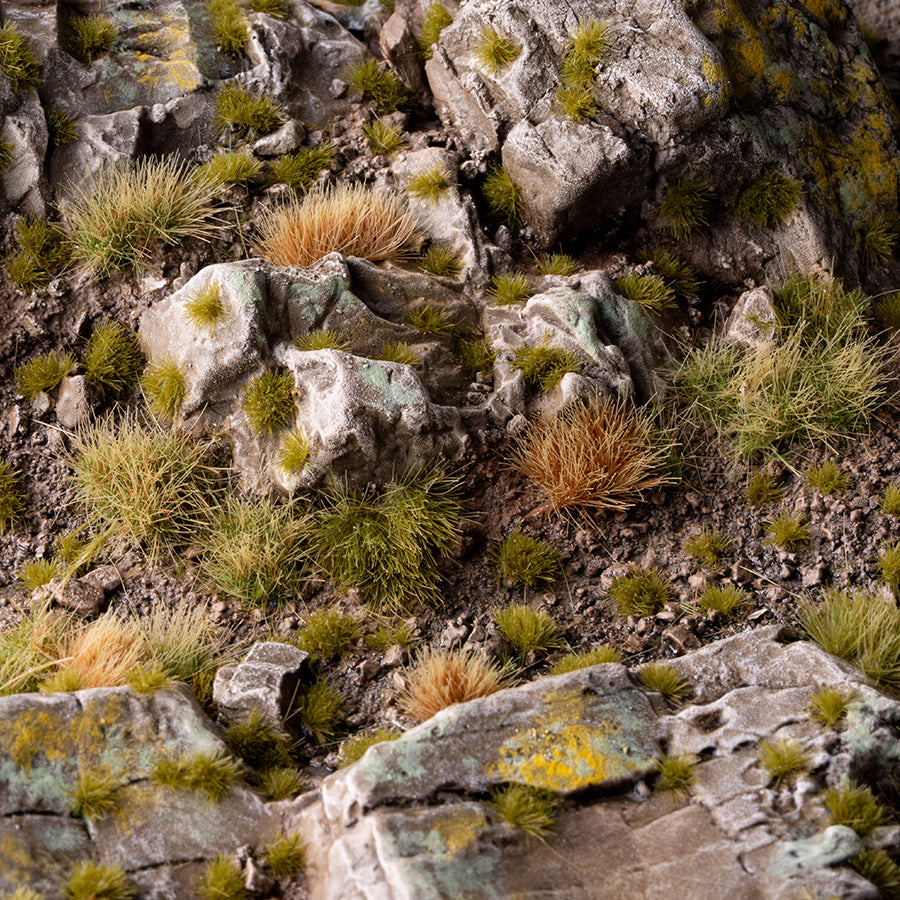 Tiny Tufts - Dry Green